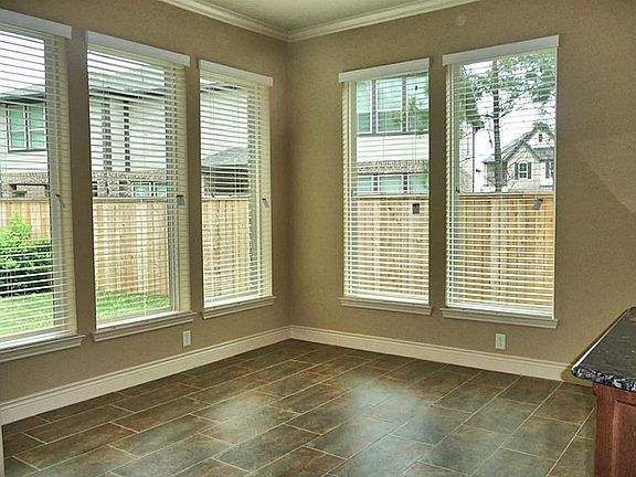 2nd image of 30 Daffodil Meadow Pl