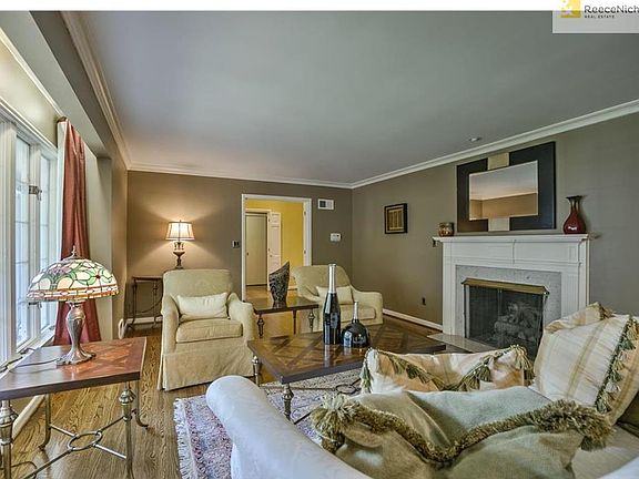 4th image of 6606 Willow Ln