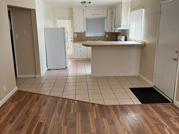 3rd image of 1125 Monterey Ave #7