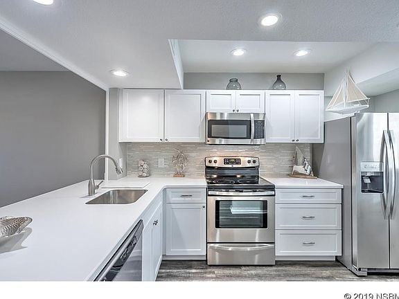 4th image of 325 N Causeway APT D305