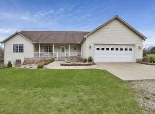 12063 Depolo Rd N, Mount Vernon, OH 43050