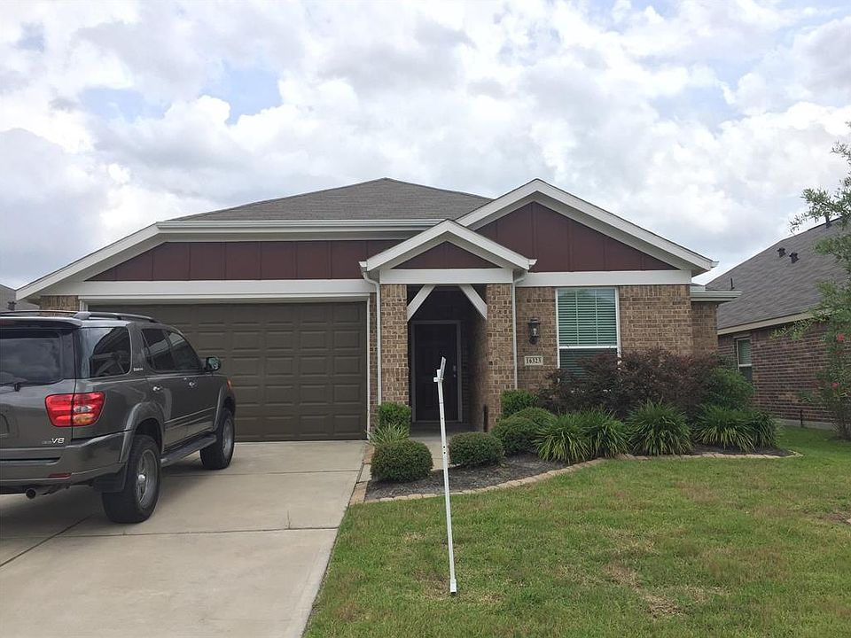 1st image of 16323 Hillside Garden Ln