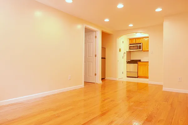 Rented by JK Dansar Corp | media 23