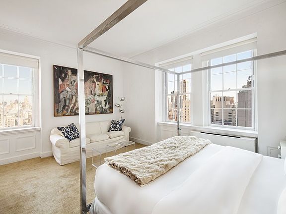 4th image of 795 5th Ave #Apt1915