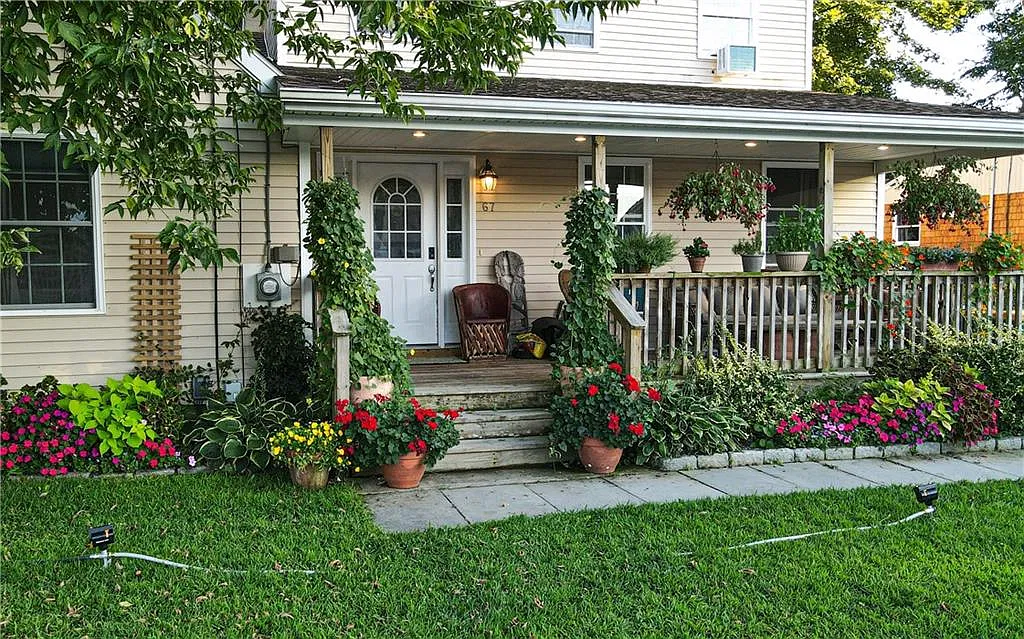 3 bed, 2.0 bath, 2000 sqft, $3,500 — Photo 3