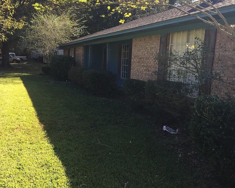 2nd image of 164 Poor House Rd W