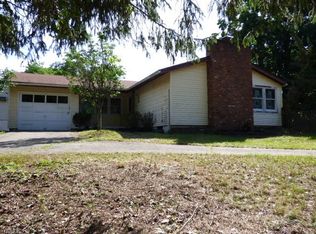 26 Fairview Ave, Hamburg, NJ 07419