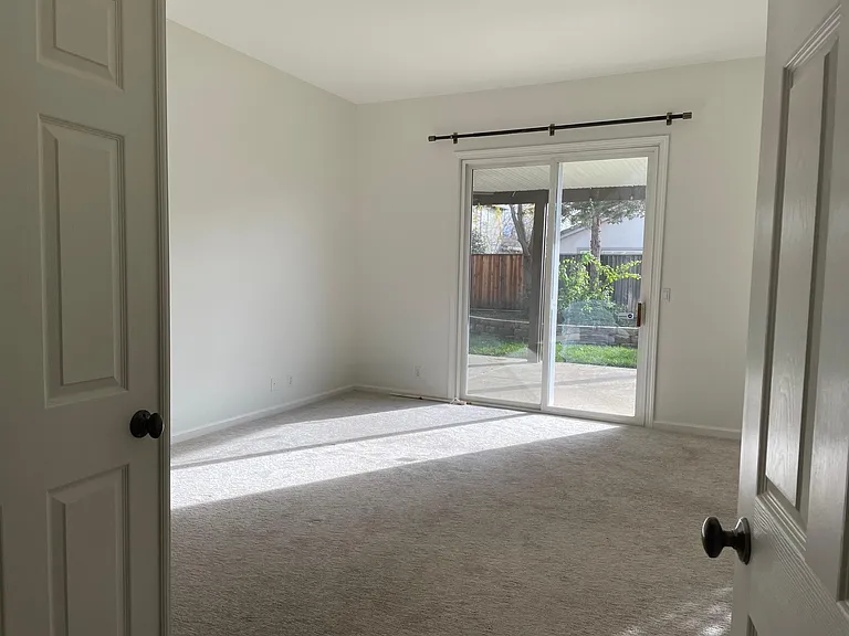 2608 Nevelson Ct — Photo 13