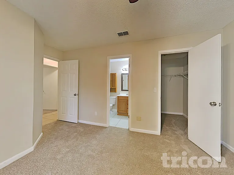 1293 Munson Cove Dr — Photo 8