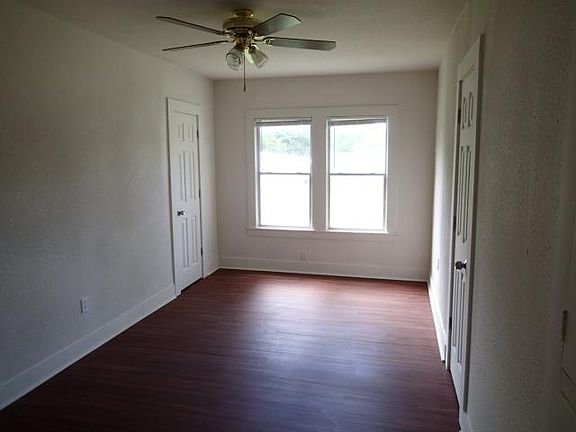 4th image of 4817 Birchman Ave