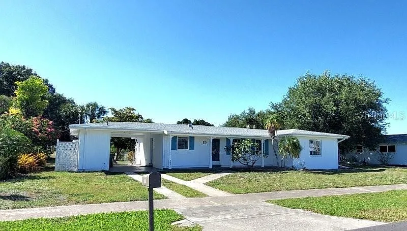 2 bed, 2.0 bath, 1307 sqft, $1,800 — Photo 1