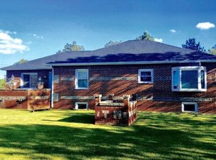 15115 Hough Rd, Allenton, MI 48002