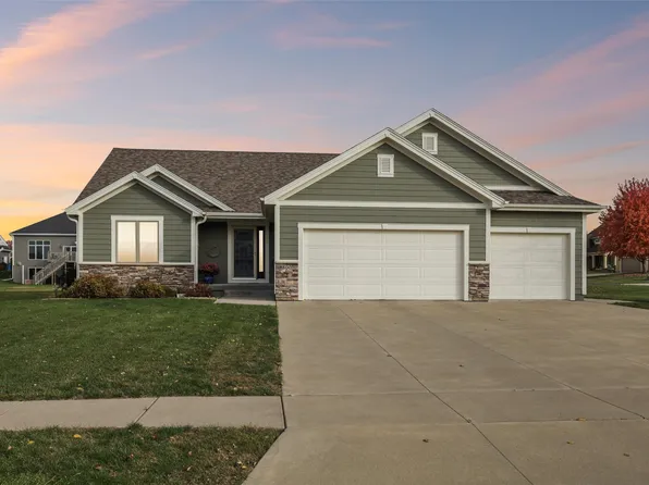 800 N West St, Indianola, IA 50125