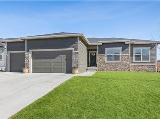 3809 NW Beechwood St, Ankeny, IA 50023