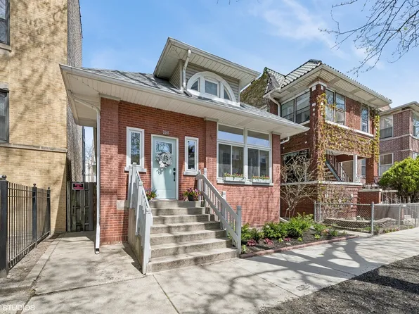 3346 W Wilson Ave, Chicago, IL 60625