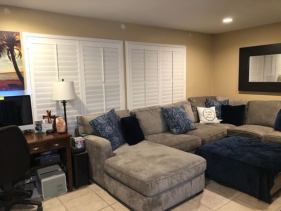 3rd image of 2960 Bradford Pl