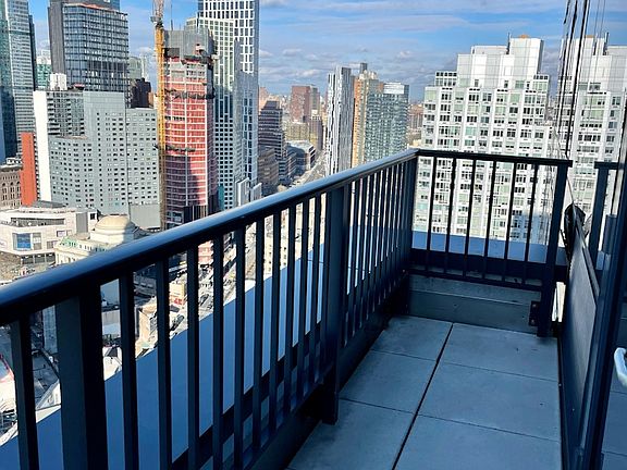5th image of 66 Rockwell Pl APT 34F