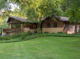 1007 Parkview Dr, Mahomet, IL