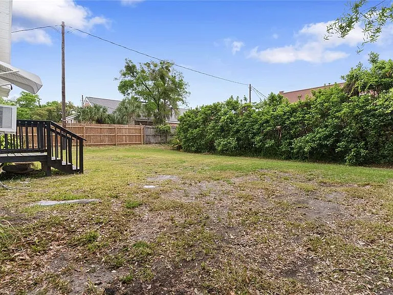 412 E Harwood St #3 — Photo 14