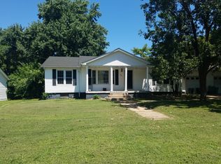 3309 Commerce St, Park Hills, MO 63601