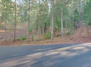 2683 Mokelumne Dr #9-10, Arnold, CA