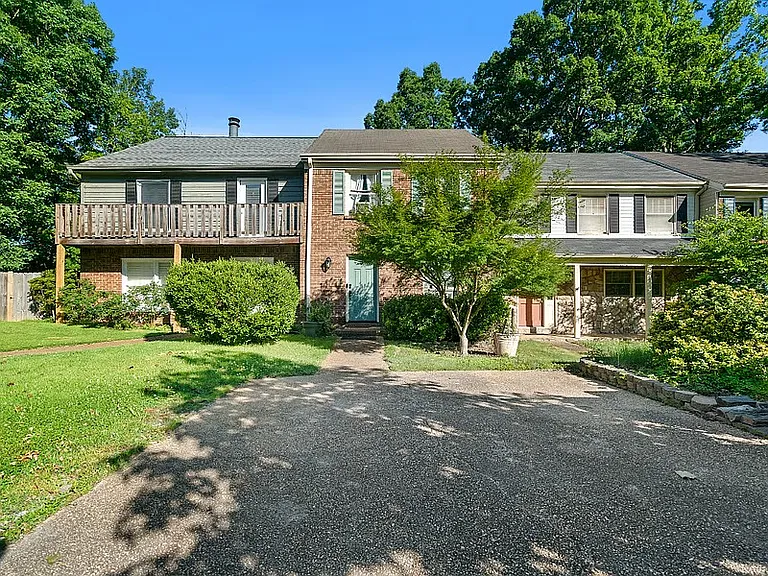 Overton Manor Dr — Photo 1