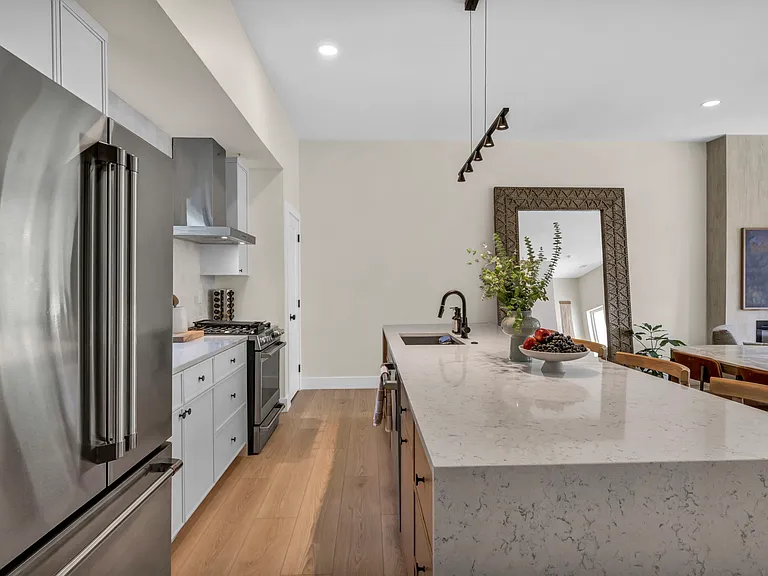 2159 Columbus Rd — Photo 57