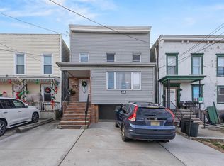 125 Leonard St #2, Jersey City, NJ 07307