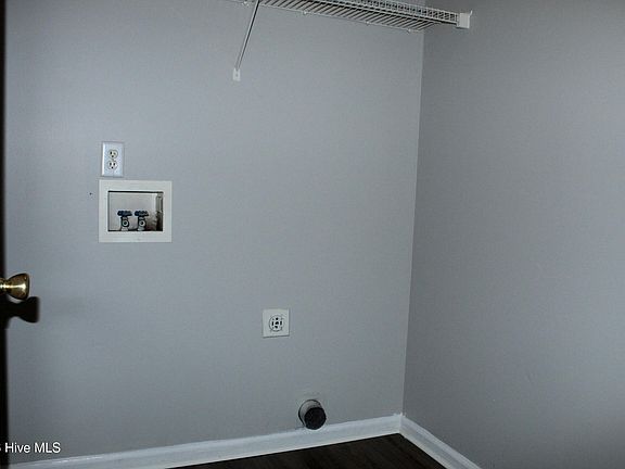 2nd image of 2514 Winterville Dr