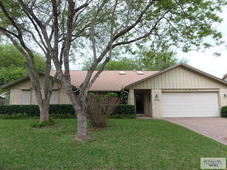 1st image of 2934 Cypress Dr