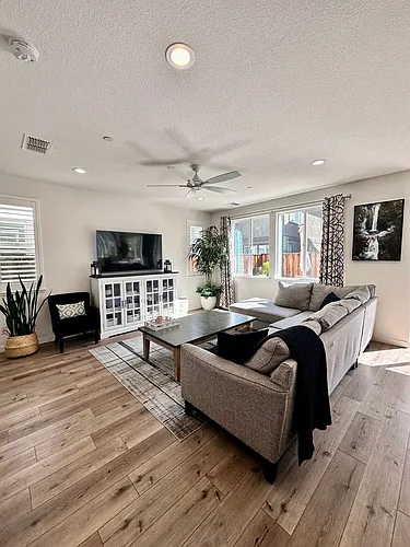 2318 Spitfire Way Photo 1