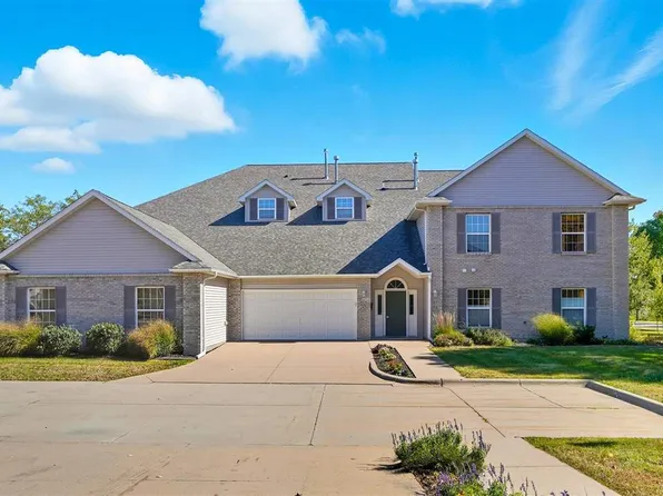 57 Duck Creek Pl, Iowa City, IA 52246