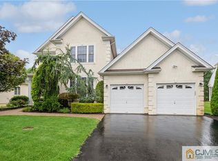 30 Kings Mill Rd, Monroe Township, NJ 08831