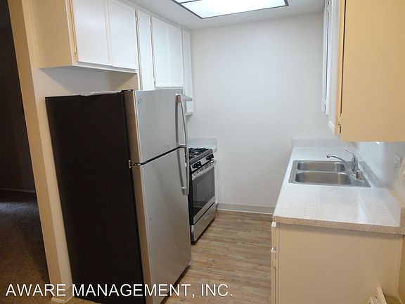 5th image of 3981 Hamilton St APT 2