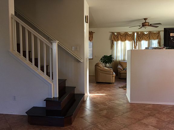 2nd image of 26575 Calle Linda