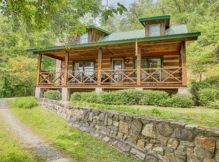 143 Trudys Ln, Waynesville, NC 28785