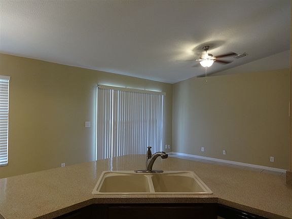 5th image of 2245 SW Savage Blvd