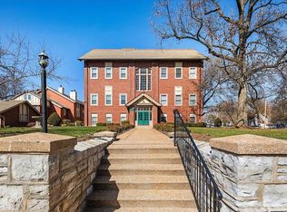 529 Colebrook Dr APT G, Saint Louis, MO