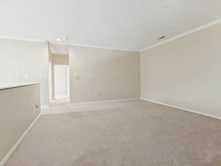 2107 Reflection Pointe — Photo 9
