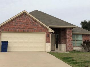 128 Cherokee St, Greenville, TX 75402