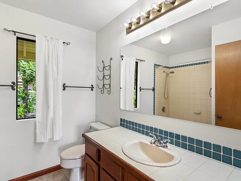 560 Kuikahi Dr — Photo 44
