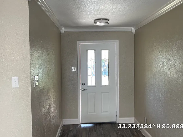 2816 Windy Dr — Photo 8