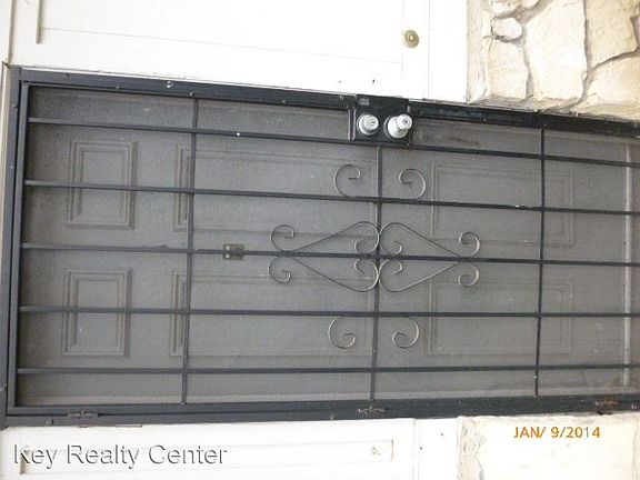 3rd image of 9500 Emerald Park Dr APT 1