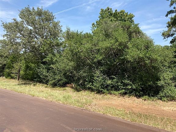 3rd image of LOT 17 Lakeland Dr S