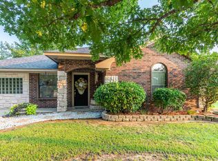 1447 County Road 32220, Sumner, TX 75486