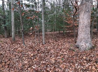 44 Grove Dr, Montross, VA 22520