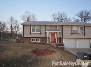1021 Lake Shore Dr, Rushville, MO 64484