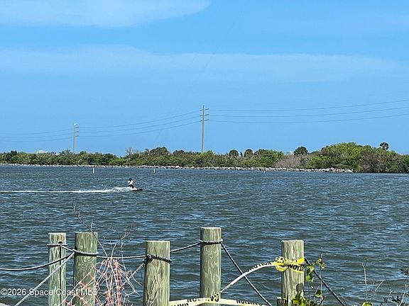 4th image of 200 Milford Point Dr