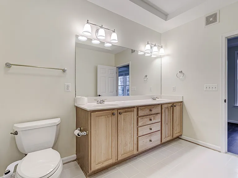 7119 Mason Grove Ct — Photo 34