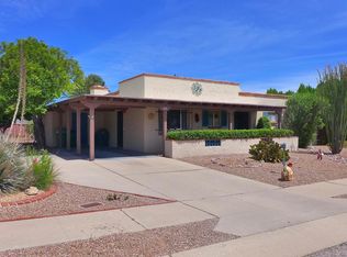 125 E El Limon, Green Valley, AZ 85614